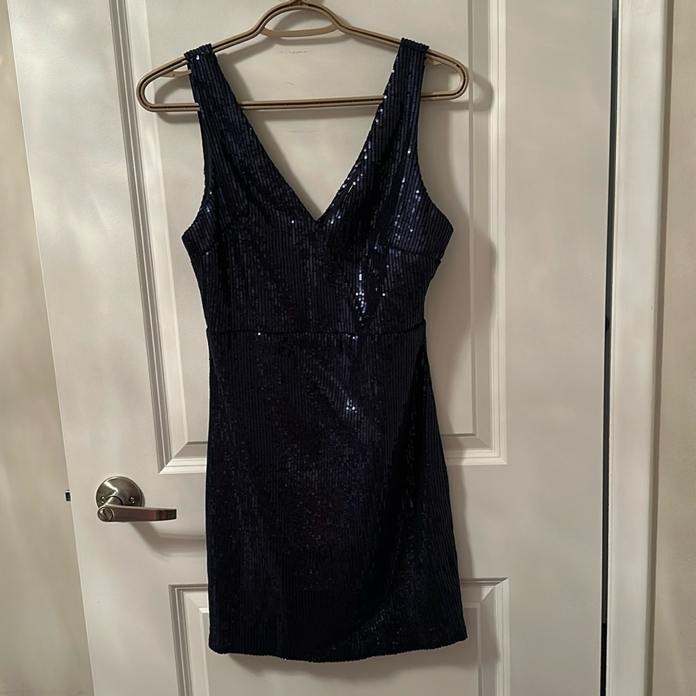 Sequinned blue purple cocktail dress